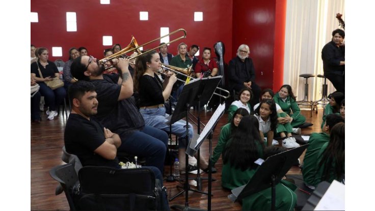 Encuentro Musical con Estudiantes