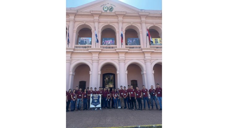 Varias visitas estudiantiles en El Cabildo