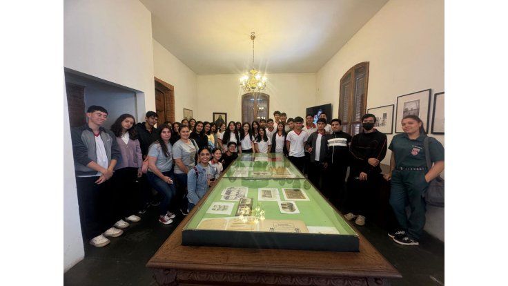 Varias visitas estudiantiles en El Cabildo