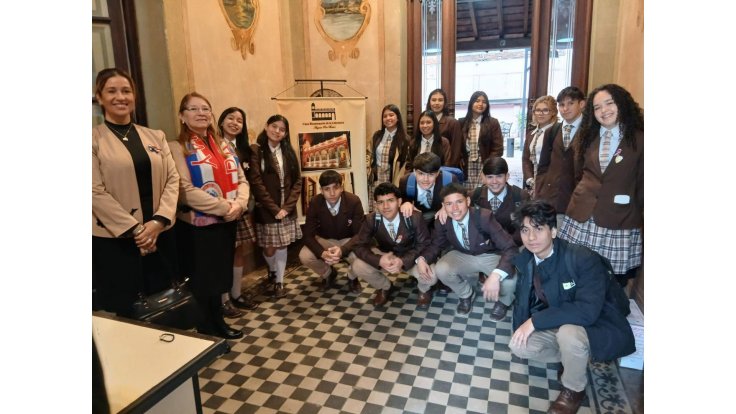 Academia Literaria y Club de Lectura