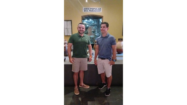 Visitantes nacionales e internacionales