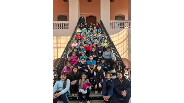 Visita de estudiantes al Cabildo