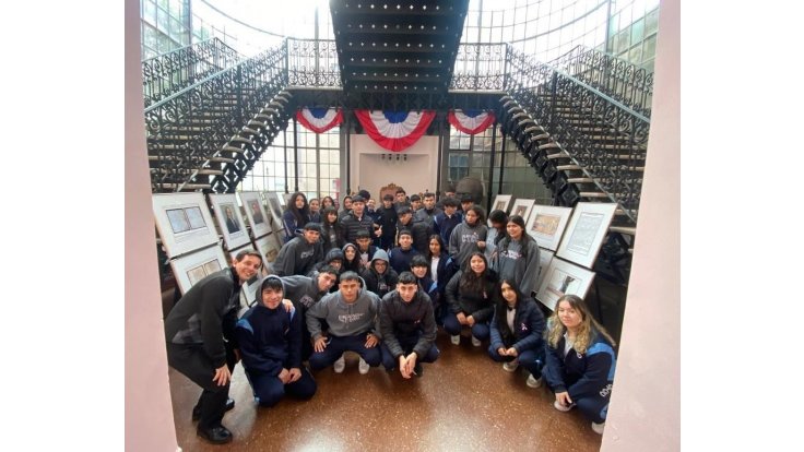 Visita de estudiantes al Cabildo