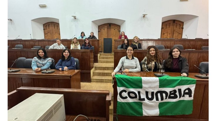 Visita de estudiantes al Cabildo