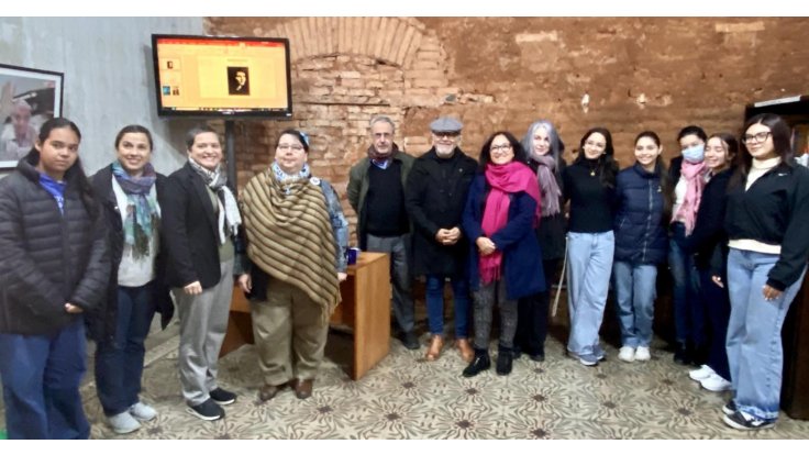 Encuentro Literario reúne a estudiantes