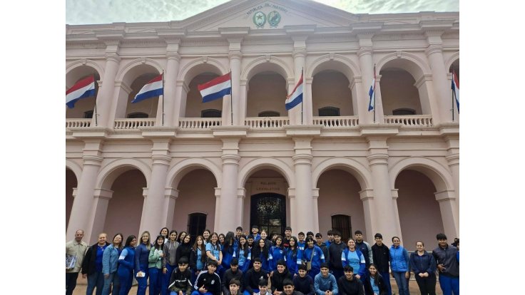 El Cabildo recibió a estudiantes
