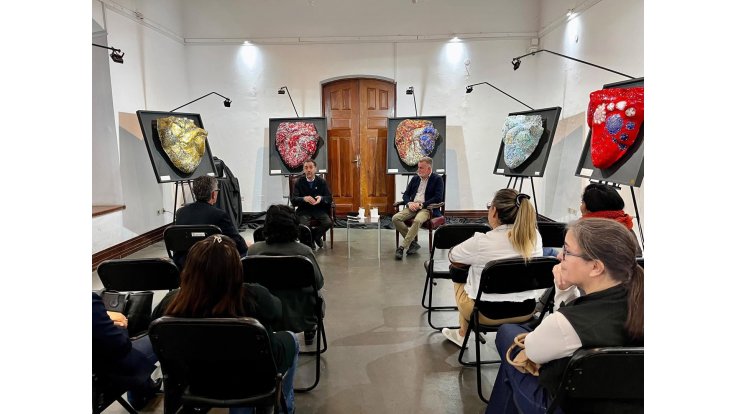 Exitoso conversatorio en El Cabildo