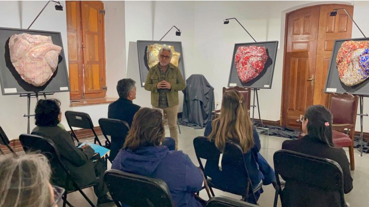 Exitoso conversatorio en El Cabildo