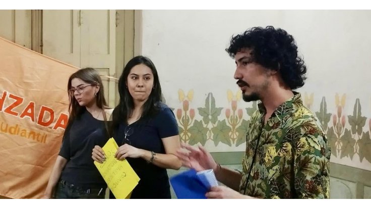 Cine-debate estudiantil