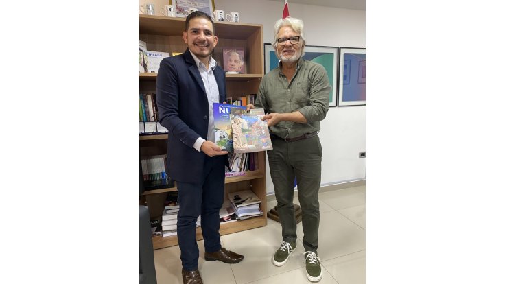 Cabildo recibe comics de contenido histórico