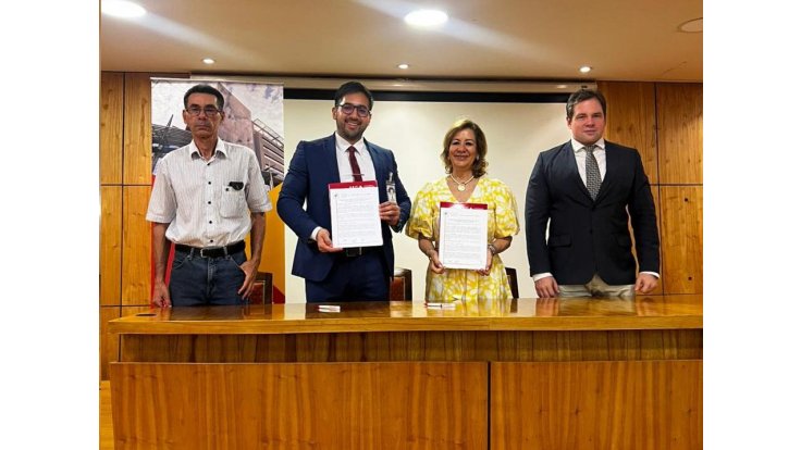 Funcionarios legislativos sellan alianza