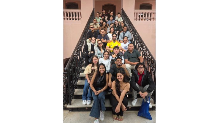 Numerosas personas visitaron El Cabildo