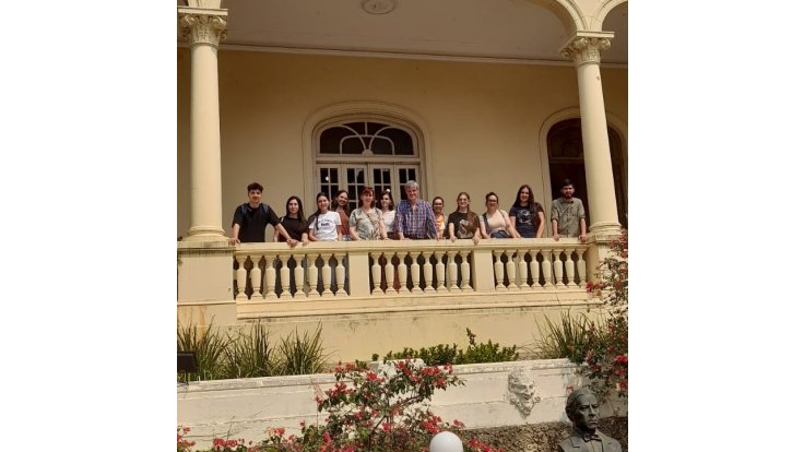 Estudiantes de la Universidad Americana