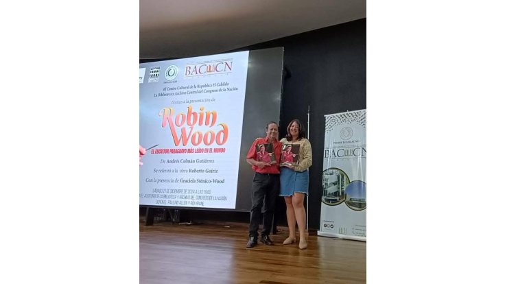 Presentan libro sobre Robin Wood