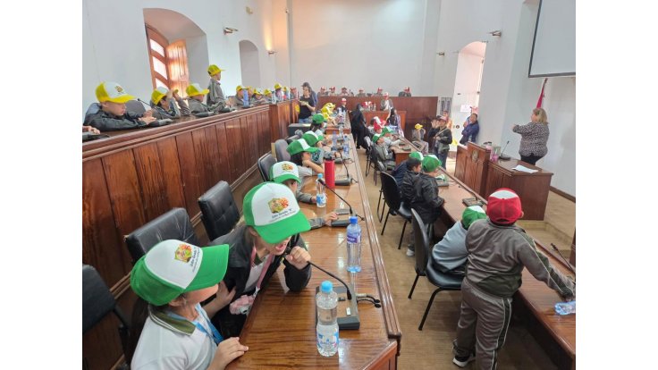 El Cabildo recibió la visita de estudiantes