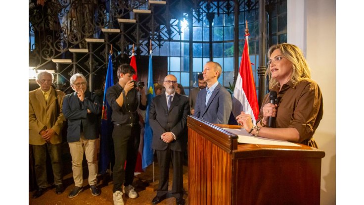 Puente cultural entre paraguay y España