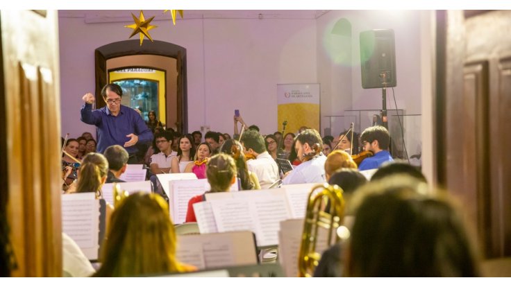 El Cabildo celebro la llegada de la Navidad
