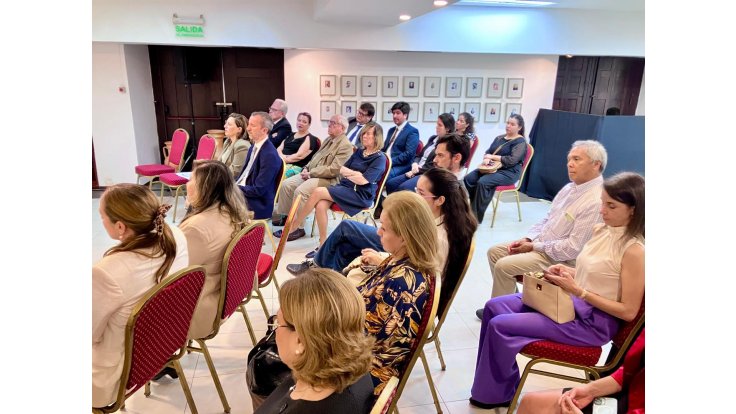 Conversatorio Diplomacia Cultural del CEID